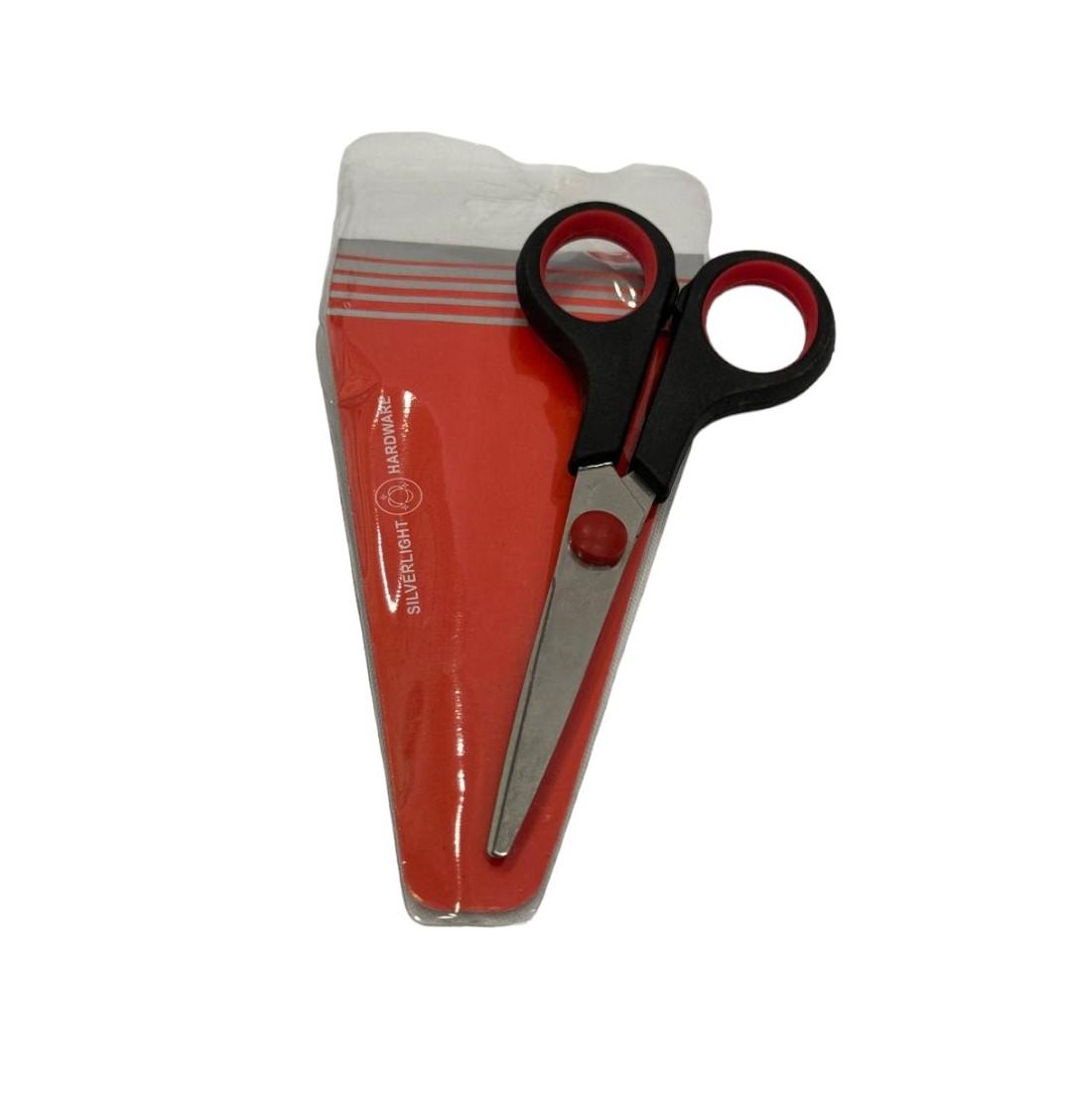 Tijera chica mango plastico en estuche 5 pulgadas